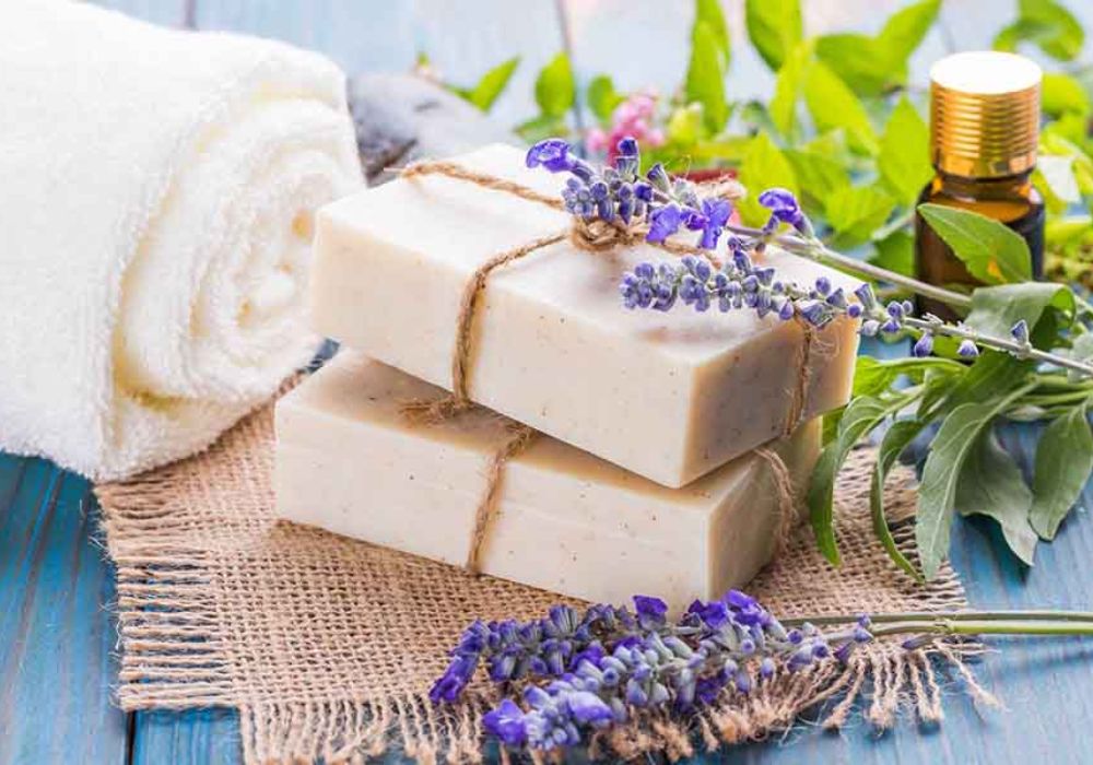 Xà bông tắm có thành phần hữu cơ dễ dàng phân hủy sinh học